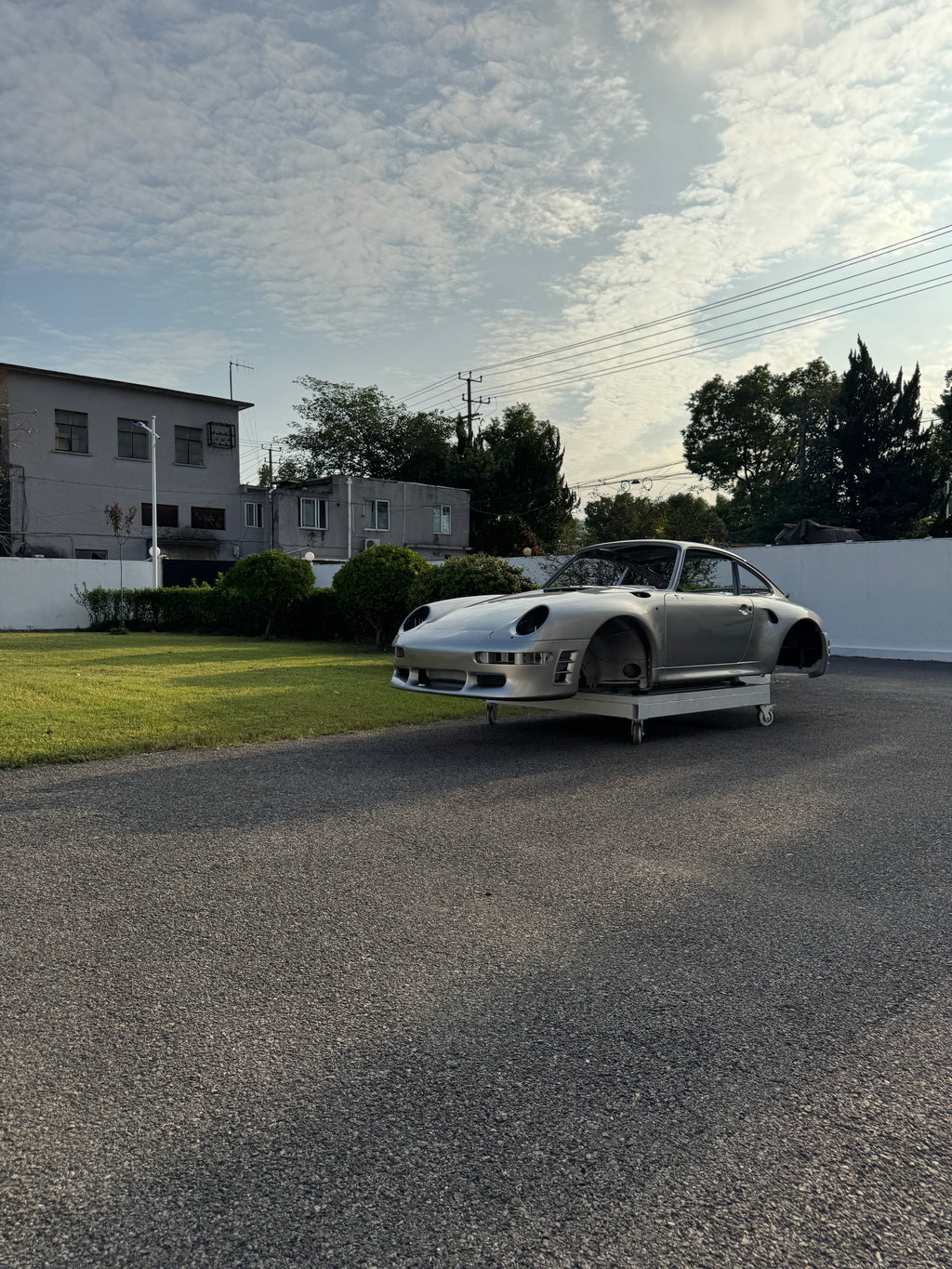 Carbon-Frontstoßfänger im RUF-CTR2-Look für Porsche 993 (R9350050510), passend für breite und schmale Karosserie