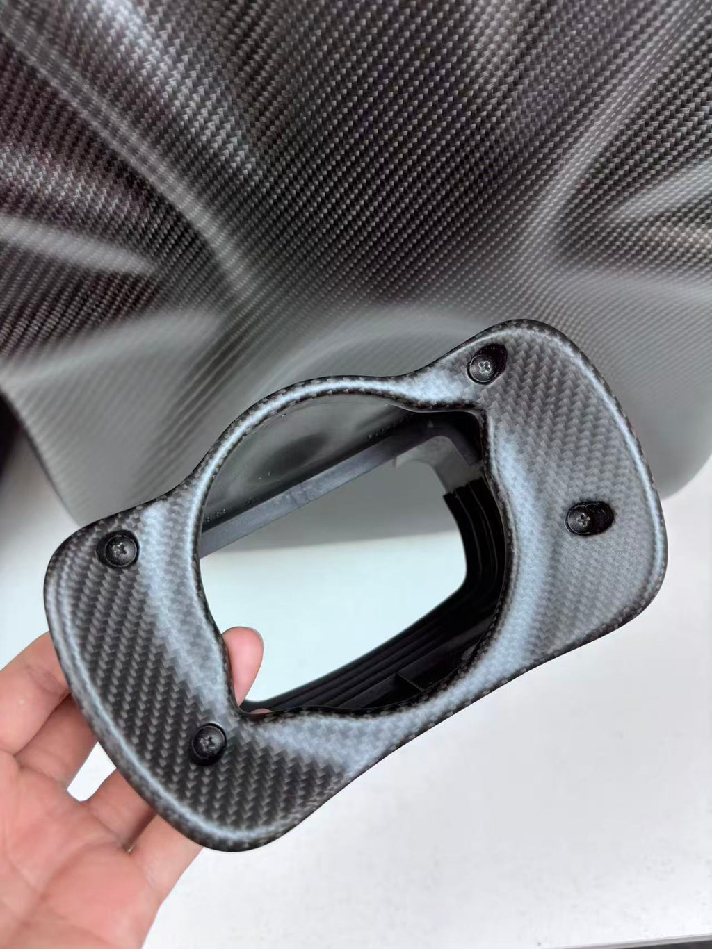Carbon steering column house 993