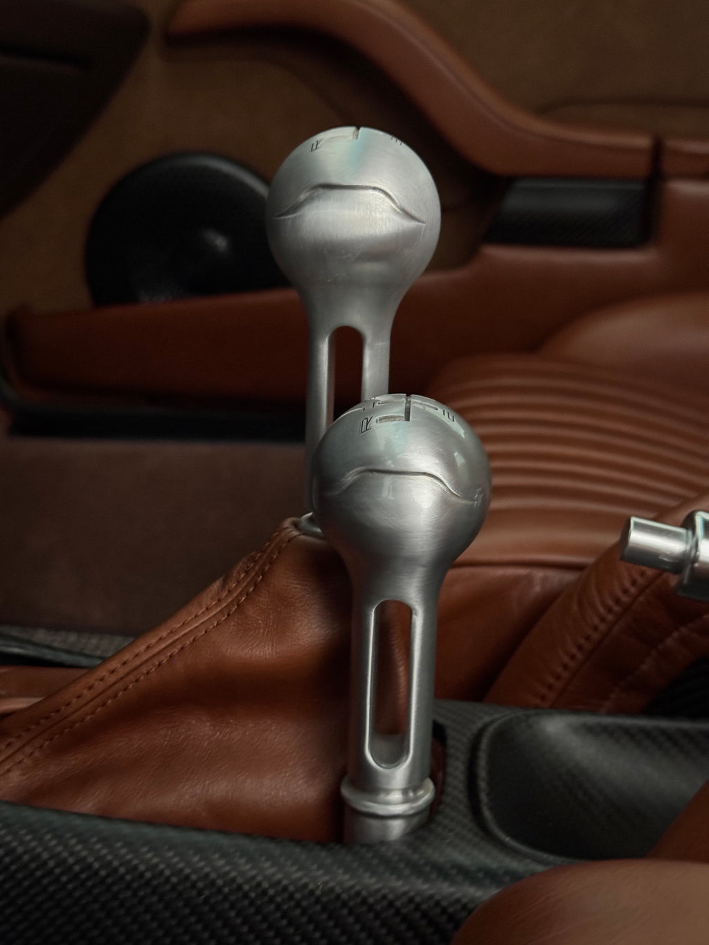 Gunther Werks-look gear knob for Porsche 993