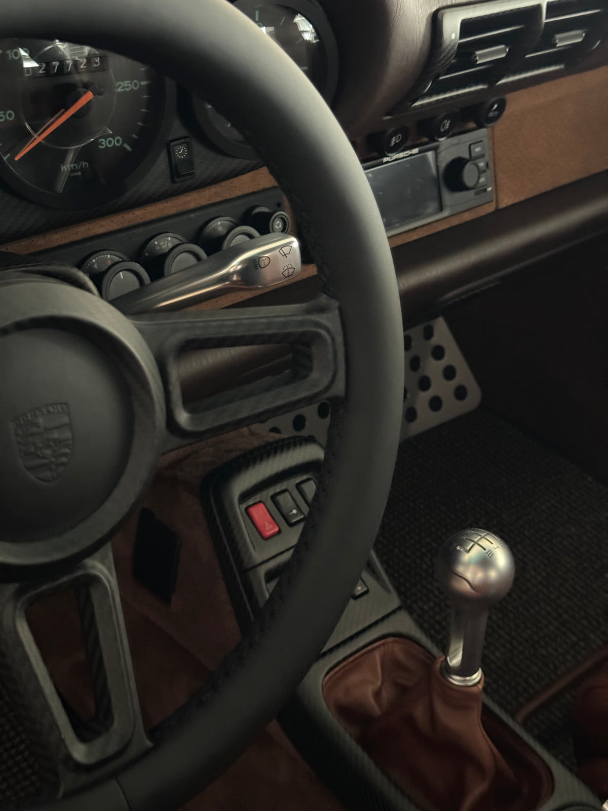 Gunther Werks-look gear knob for Porsche 993 (Vaccum Silver)