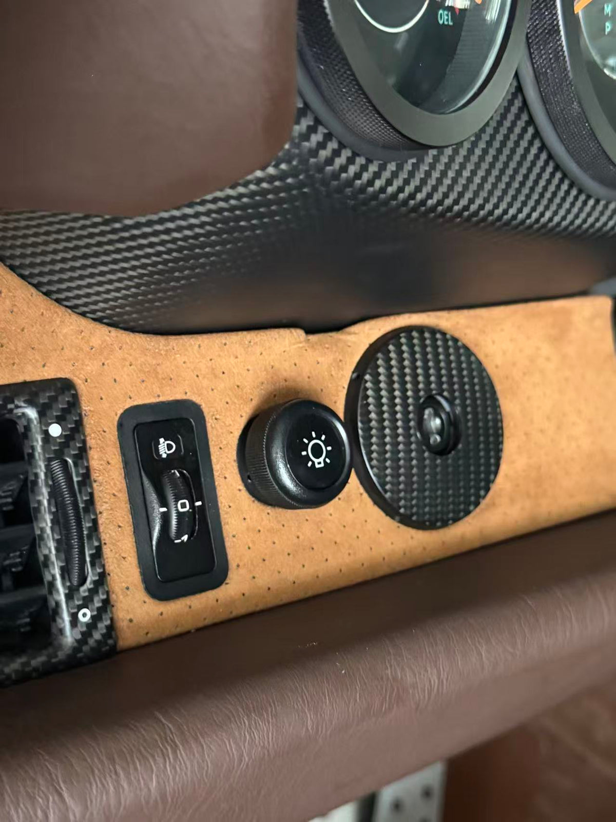 Carbon ignition key hole for Porsche 993/964