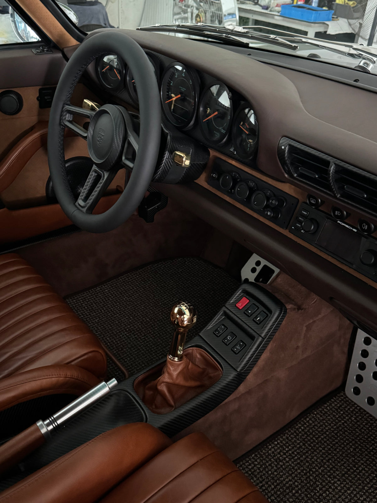 Gunther Werks-look gear knob for Porsche 993 (Gold)