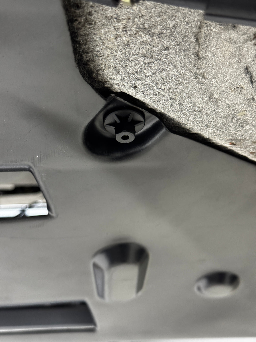 Transmission undertray cover for Porsche 993(Manual gearbox) (99333108005)