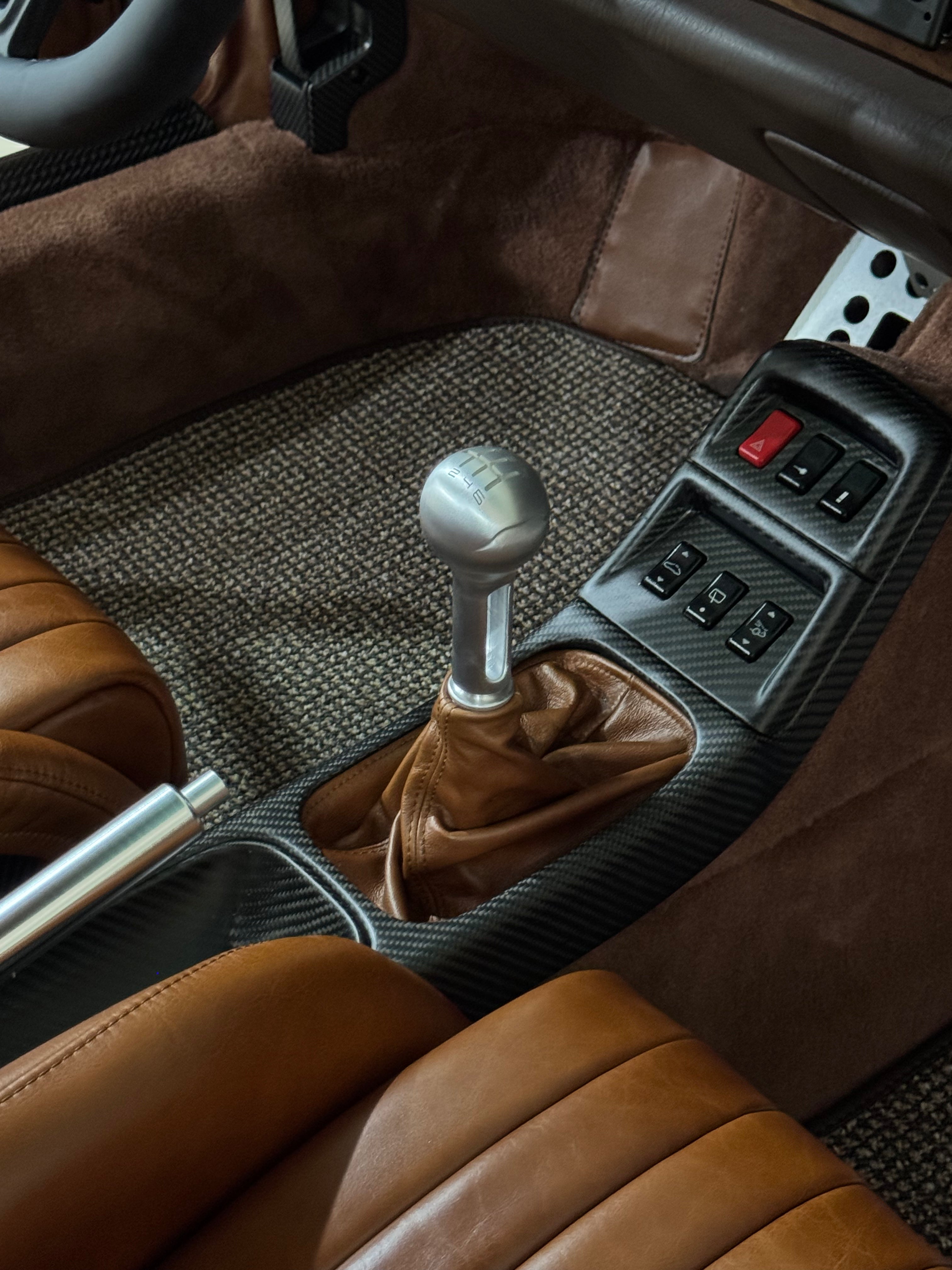 Gunther Werks-look gear knob for Porsche 993