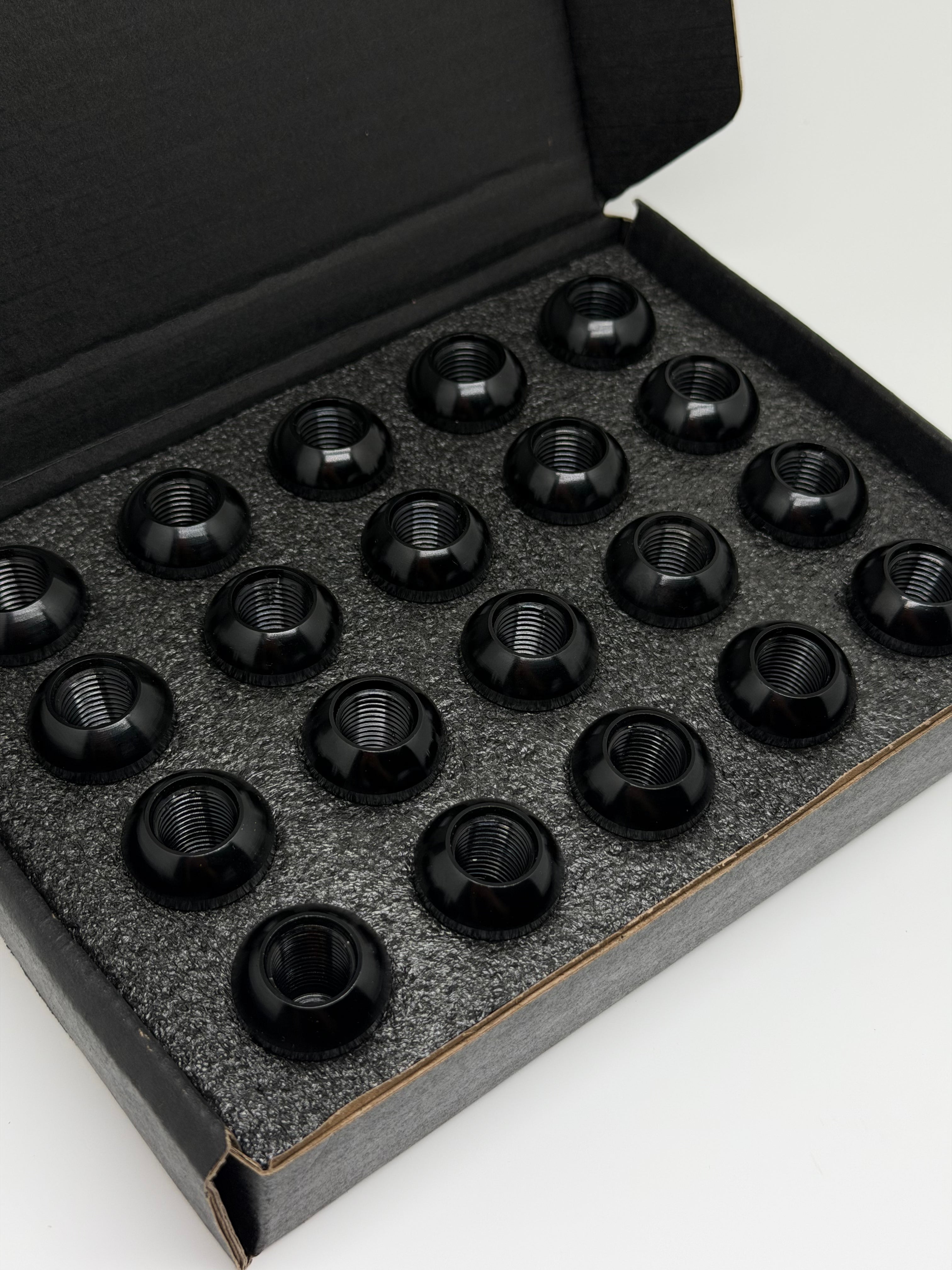 Aluminum lightweight wheel nuts(20 as a set) Porsche 993/964/944/968/928/924(99918200336/99918200351)