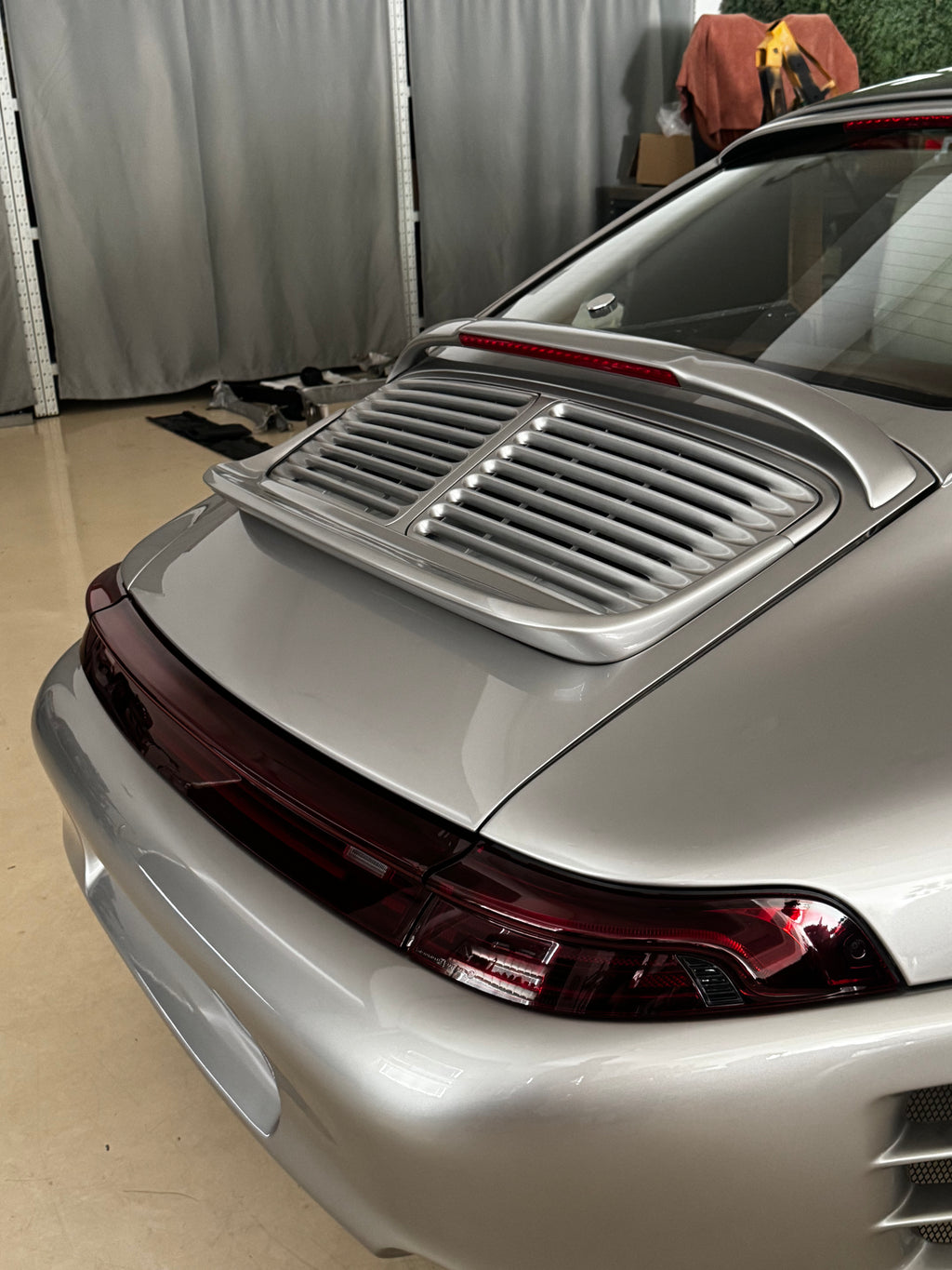 Duck tail spoiler-Porsche 993/964