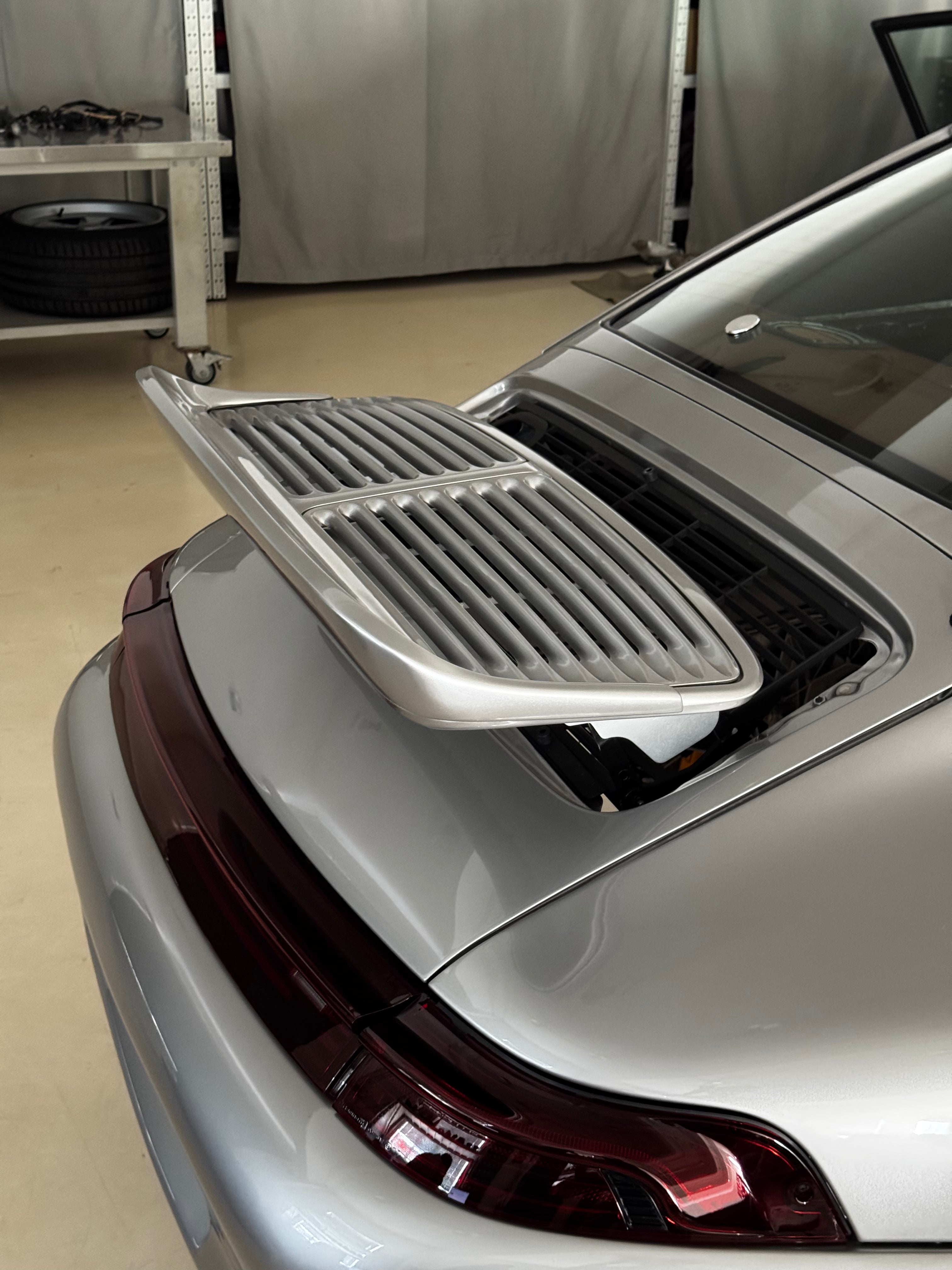 Duck tail spoiler-Porsche 993/964